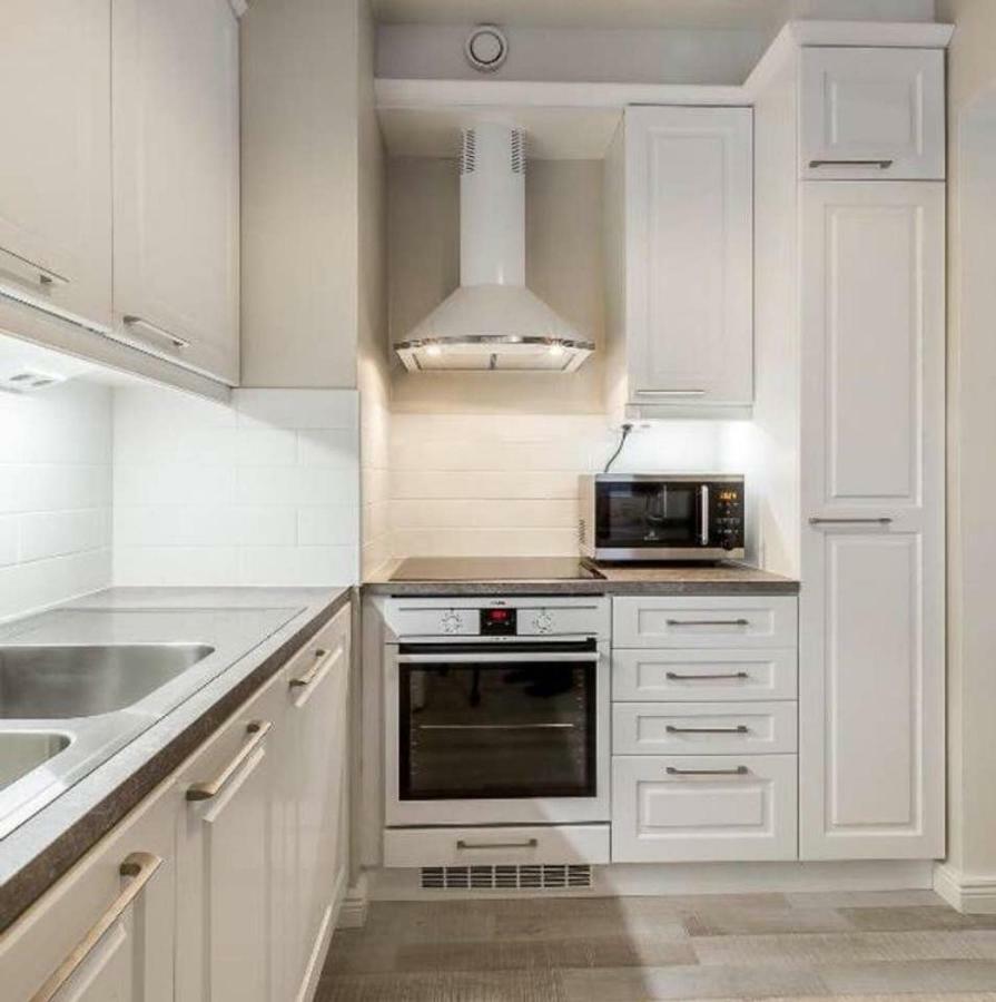 Kaunis Valoisa 3 Krs Pikkukaksio Vantaa Koivukylae Apartment ภายนอก รูปภาพ